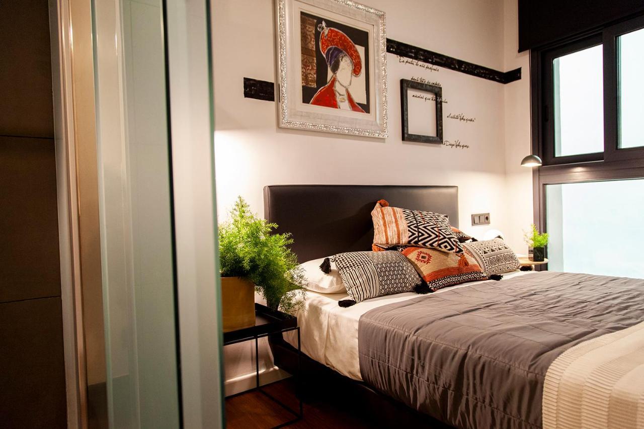 Welldone Cathedral Apartment Seville Luaran gambar